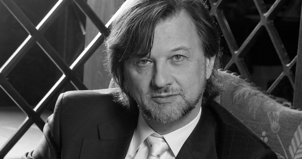 Алексей Рыбников стал временным художественным руководителем театра «Градский Холл»