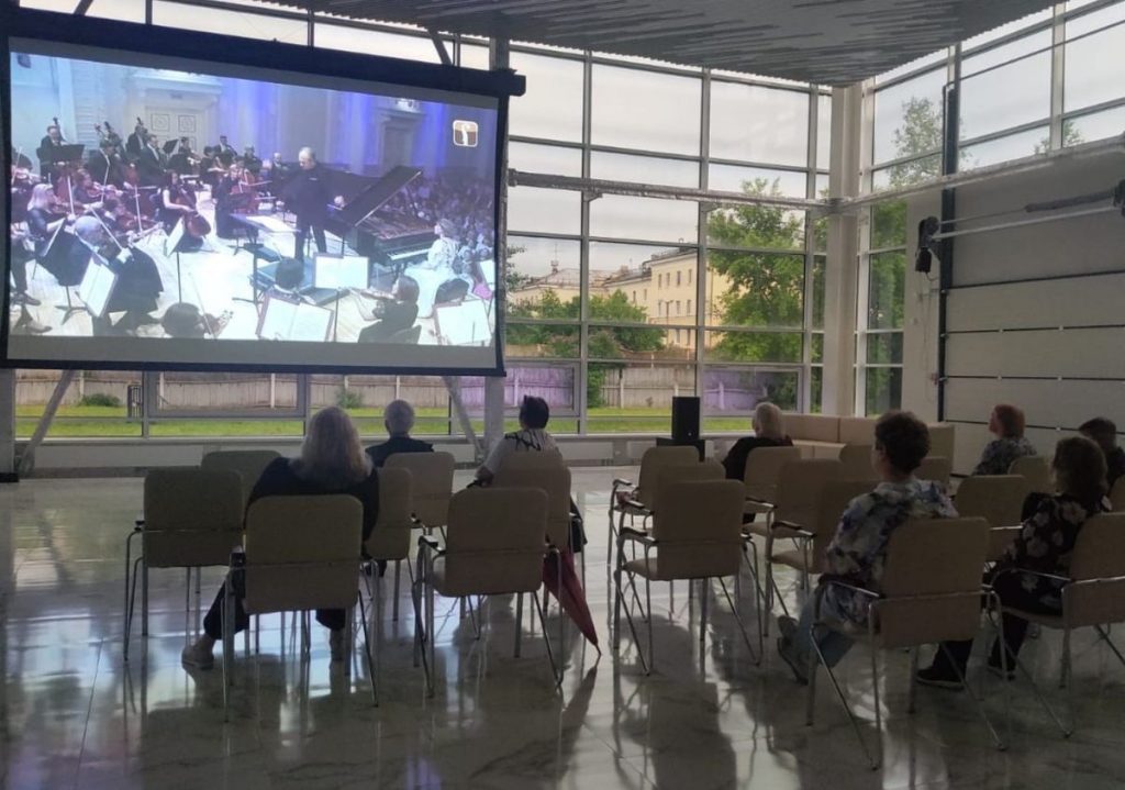 Региональную систему Виртуальных концертных залов Свердловской филармонии признали лучшей в стране