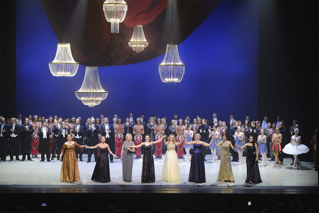 Гала-концертом откроется большой оперный фестиваль «Парад звезд в оперном. Словцов»