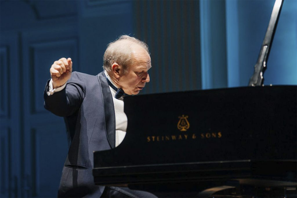 Юрий Розум даст юбилейный концерт в Московской консерватории