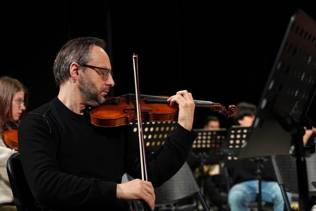 MusicAeterna проведет лабораторию барочной музыки для молодых исполнителей в Красноярске