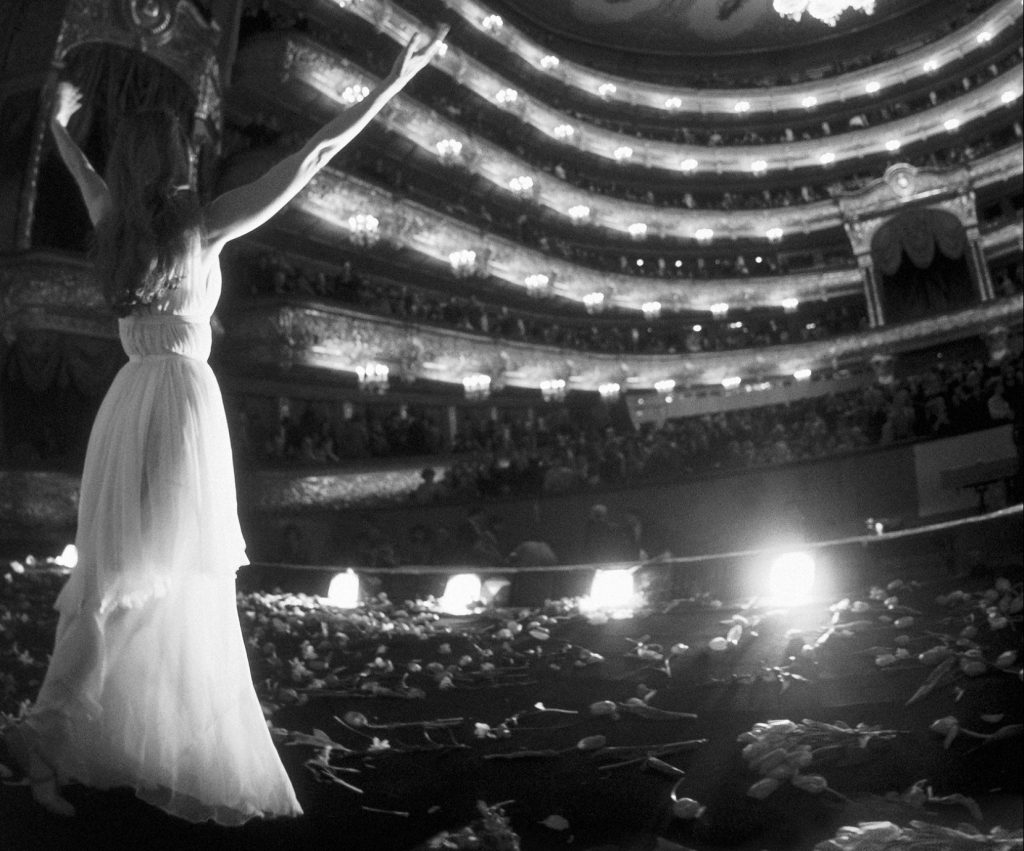 Большой театр посвятит гала-концерт памяти Майи Плисецкой