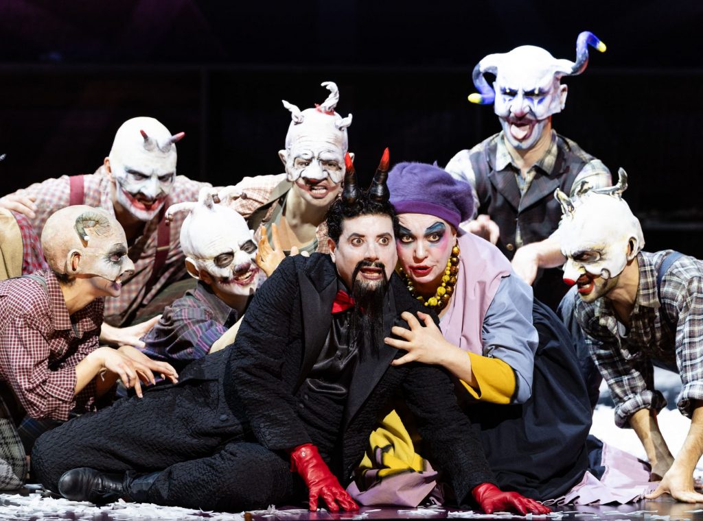 Не чертом единым