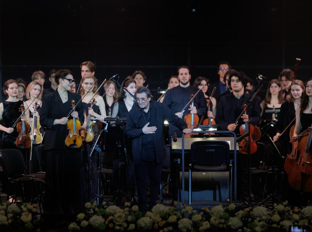 Юрий Башмет и Всероссийский юношеский симфонический оркестр выступят в Будапеште